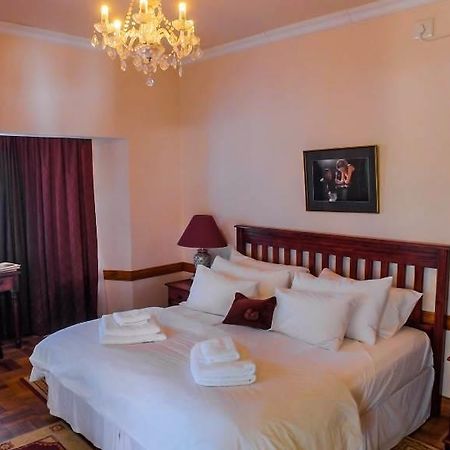Melvin Residence Guest House Pretoria Bagian luar foto