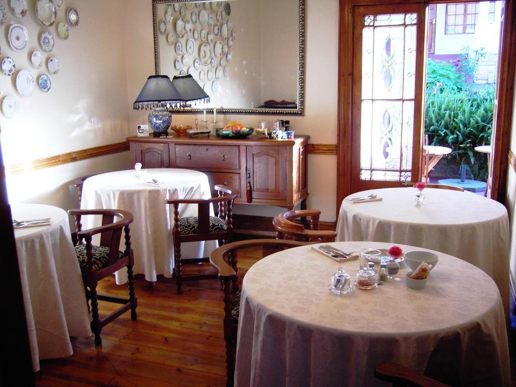 Melvin Residence Guest House Pretoria Bagian luar foto