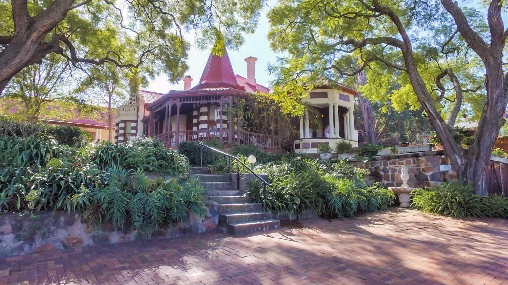 Melvin Residence Guest House Pretoria Bagian luar foto